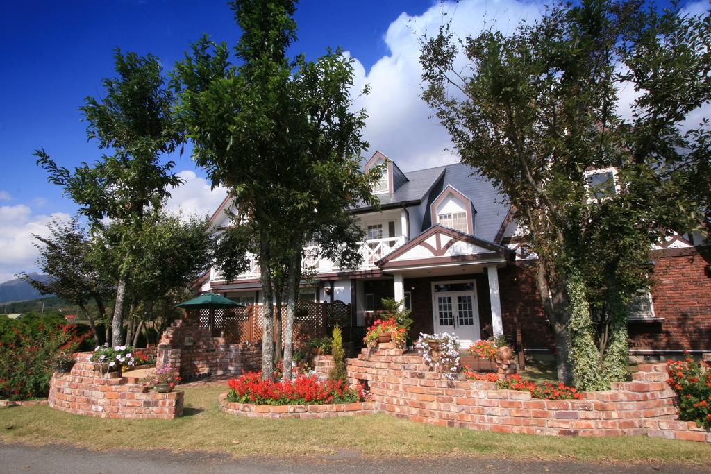 南阿蘇村 ペンション　アンジェリカ Bed & Breakfast エクステリア 写真